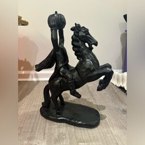 Headless horseman statue